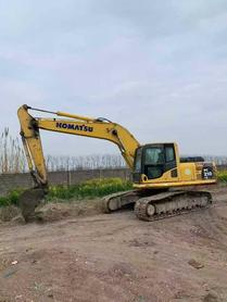 Buy Komatsu PC210LC-8 Used Excavator / 2 Buy Komatsu PC210LC-8 Used Excavator / 2