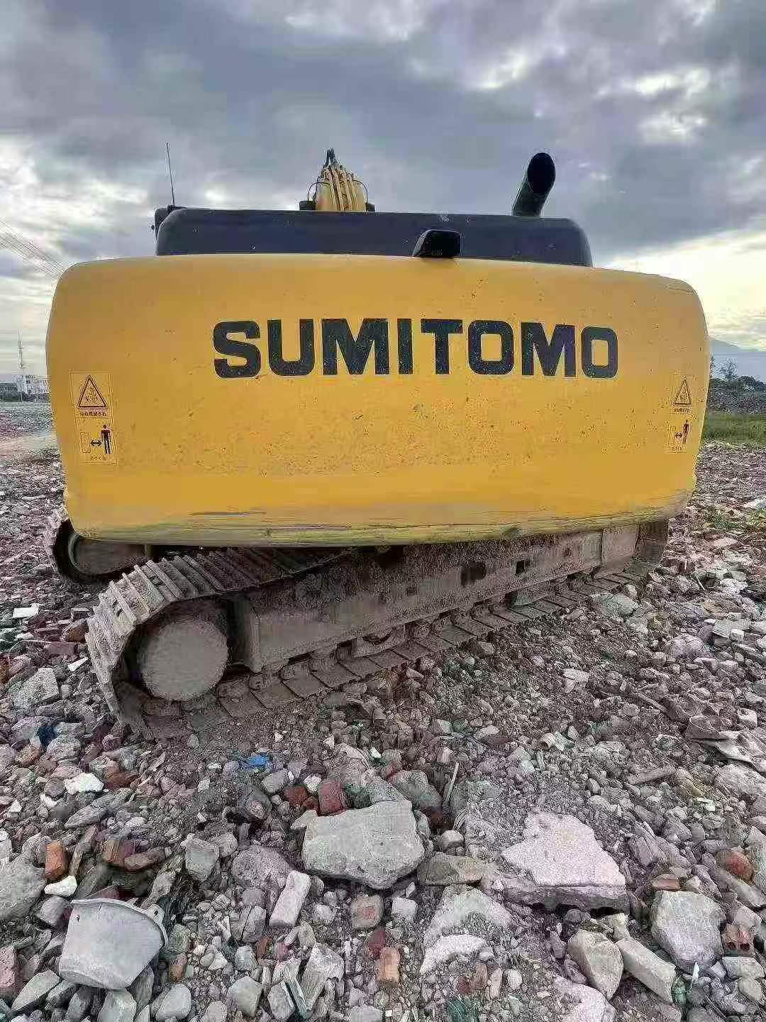 Buy Sumitomo S260 Used Excavator / 3
