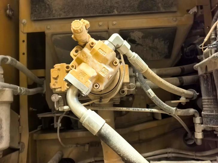 Buy Caterpillar 336E Used Excavator / 1