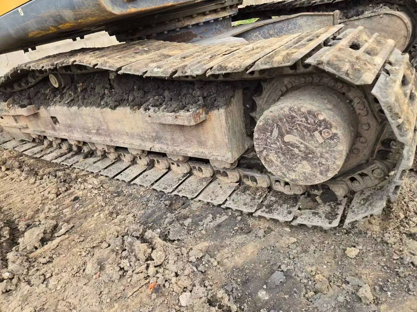 Buy XCMG XE200 Used Excavator / 5