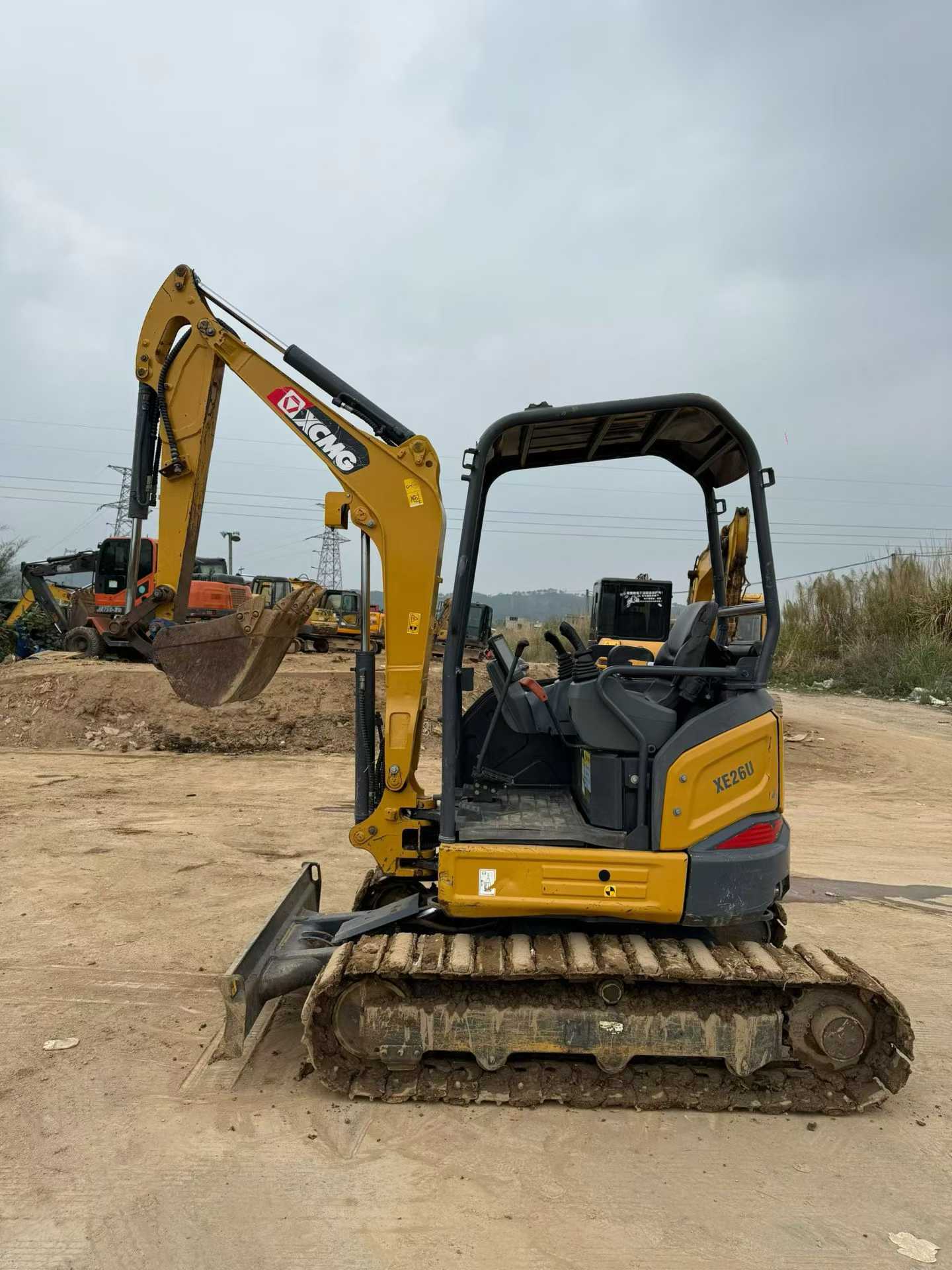 Buy XCMG XE26U Used Excavator / 2