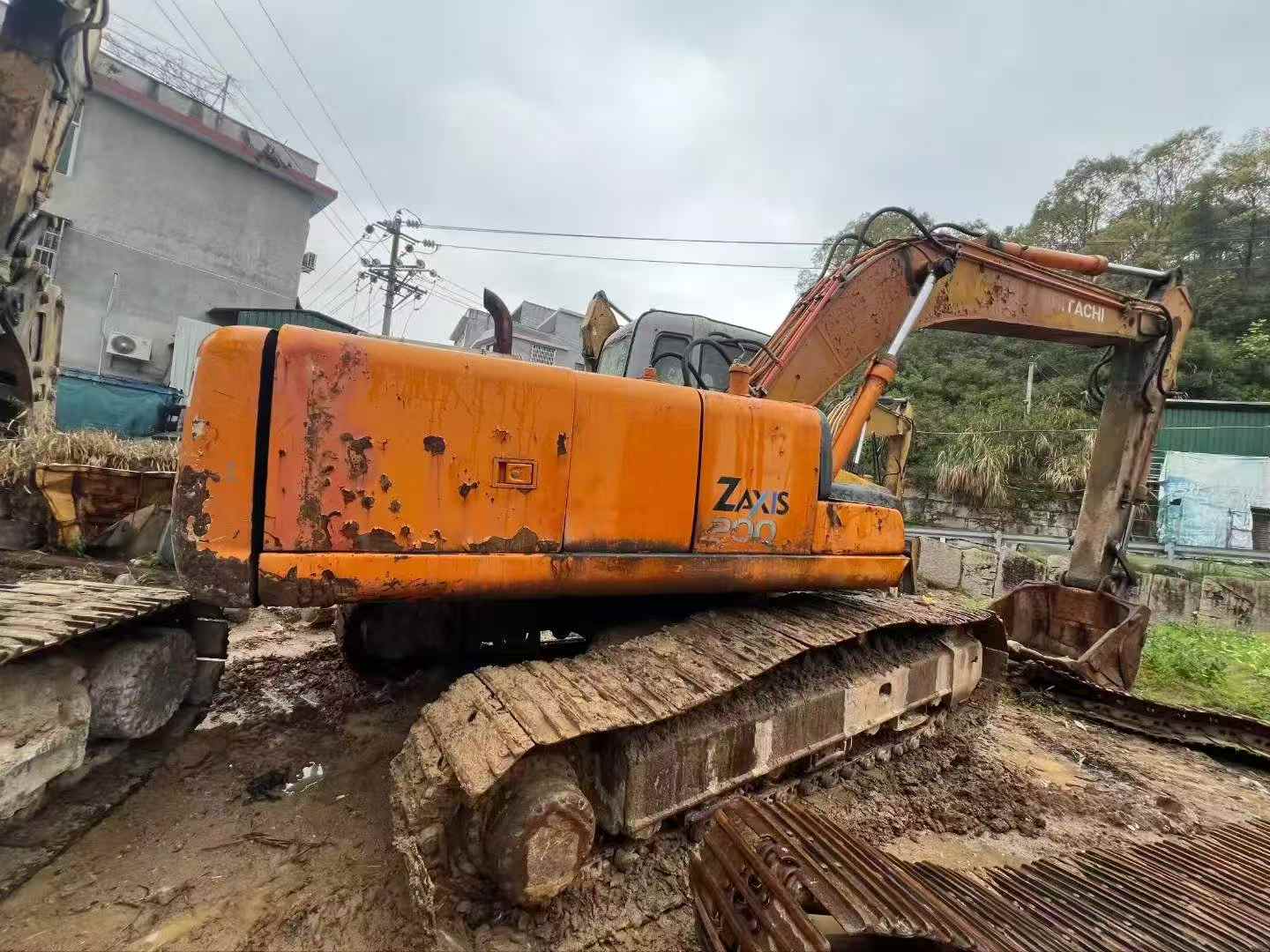 Buy Hitachi ZX200-6 Used Excavator / 3