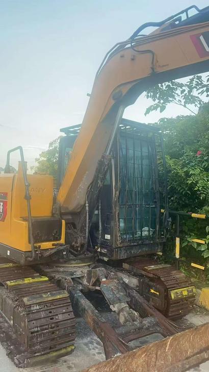 Buy Sany SY85 Used Excavator / 1