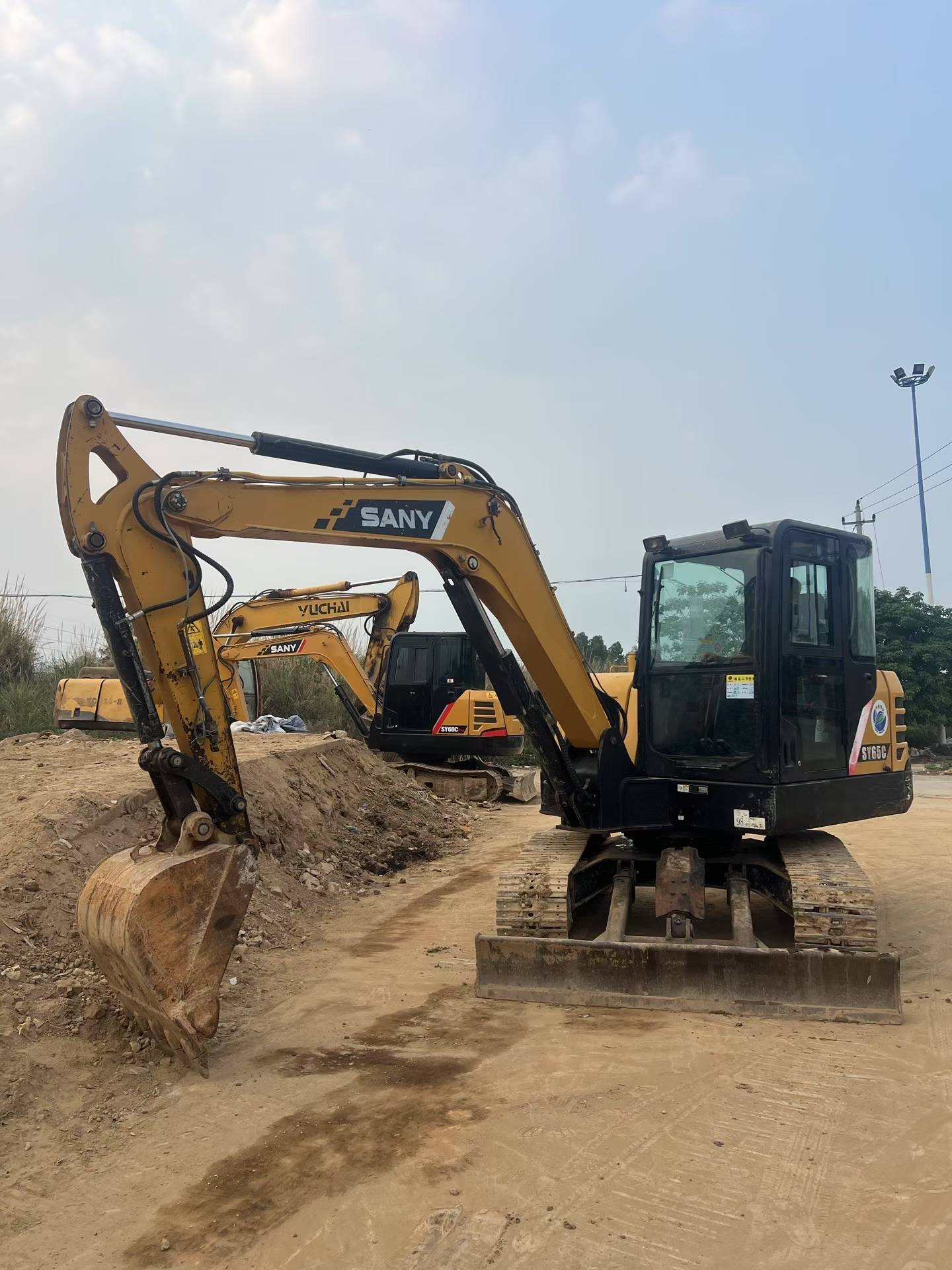 Buy Sany SY55 Used Excavator / 4