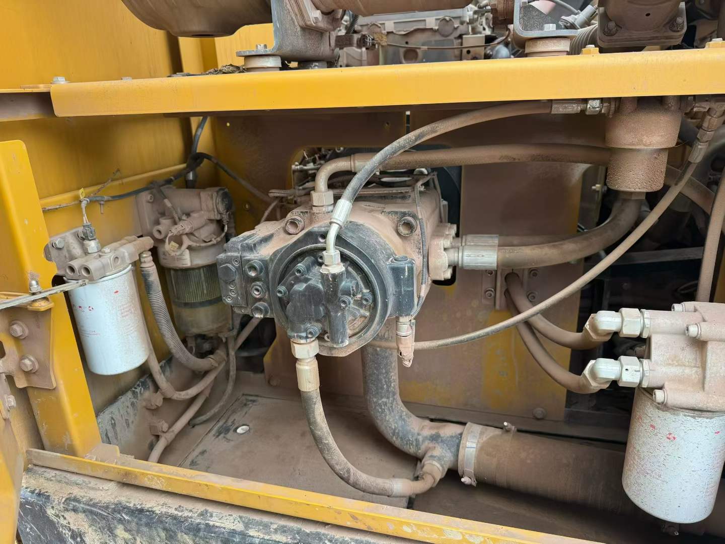 Buy Sany SY215C Used Excavator / 5