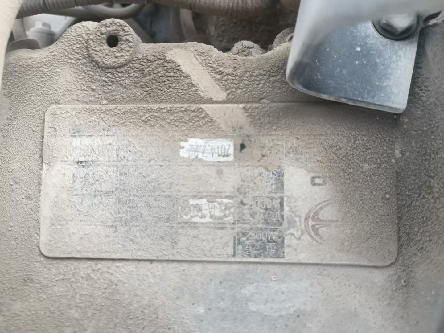 Buy Kobelco SK210 Used Excavator / 6