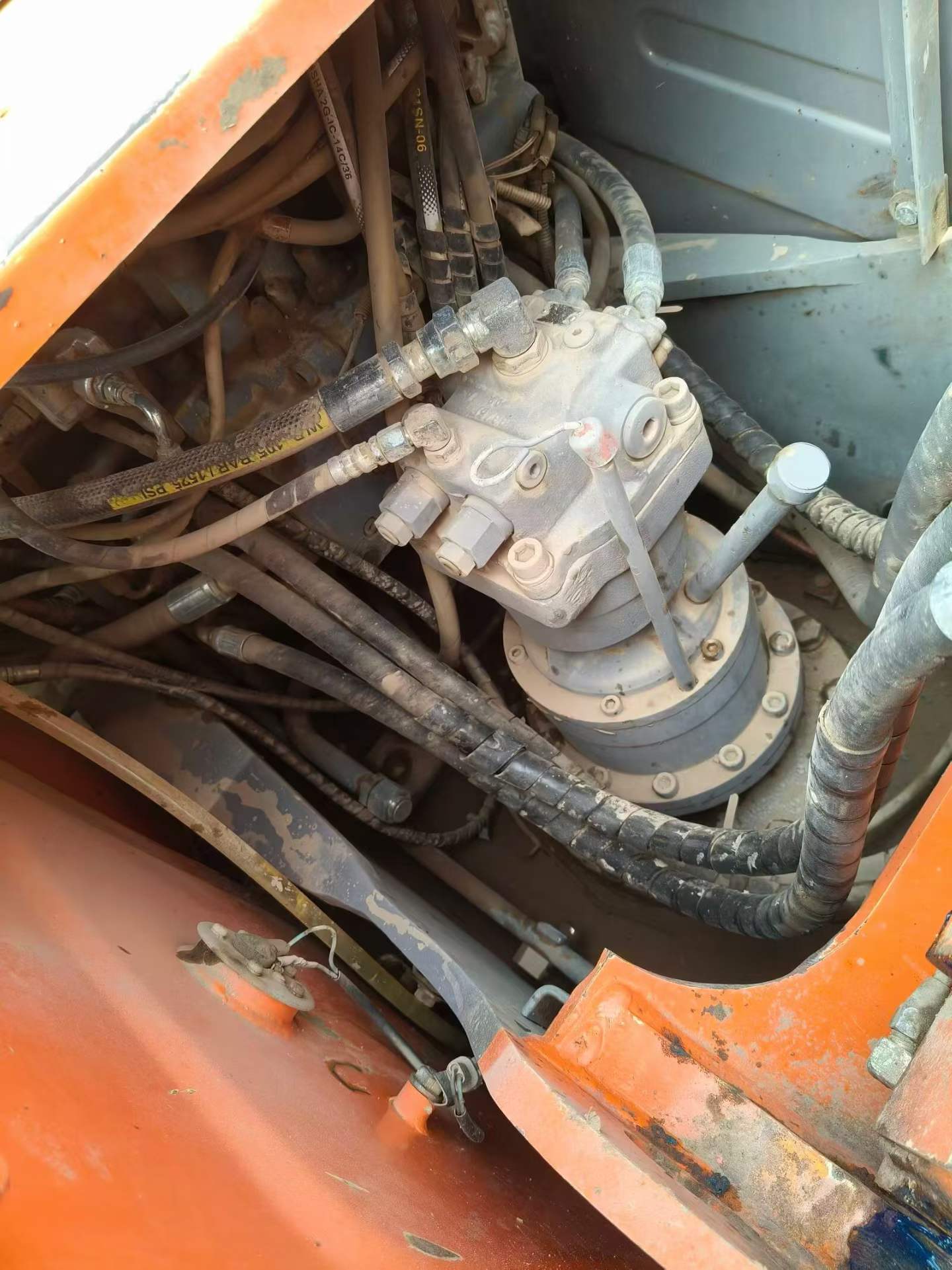 Buy Hitachi EX120-6 Used Excavator / 4