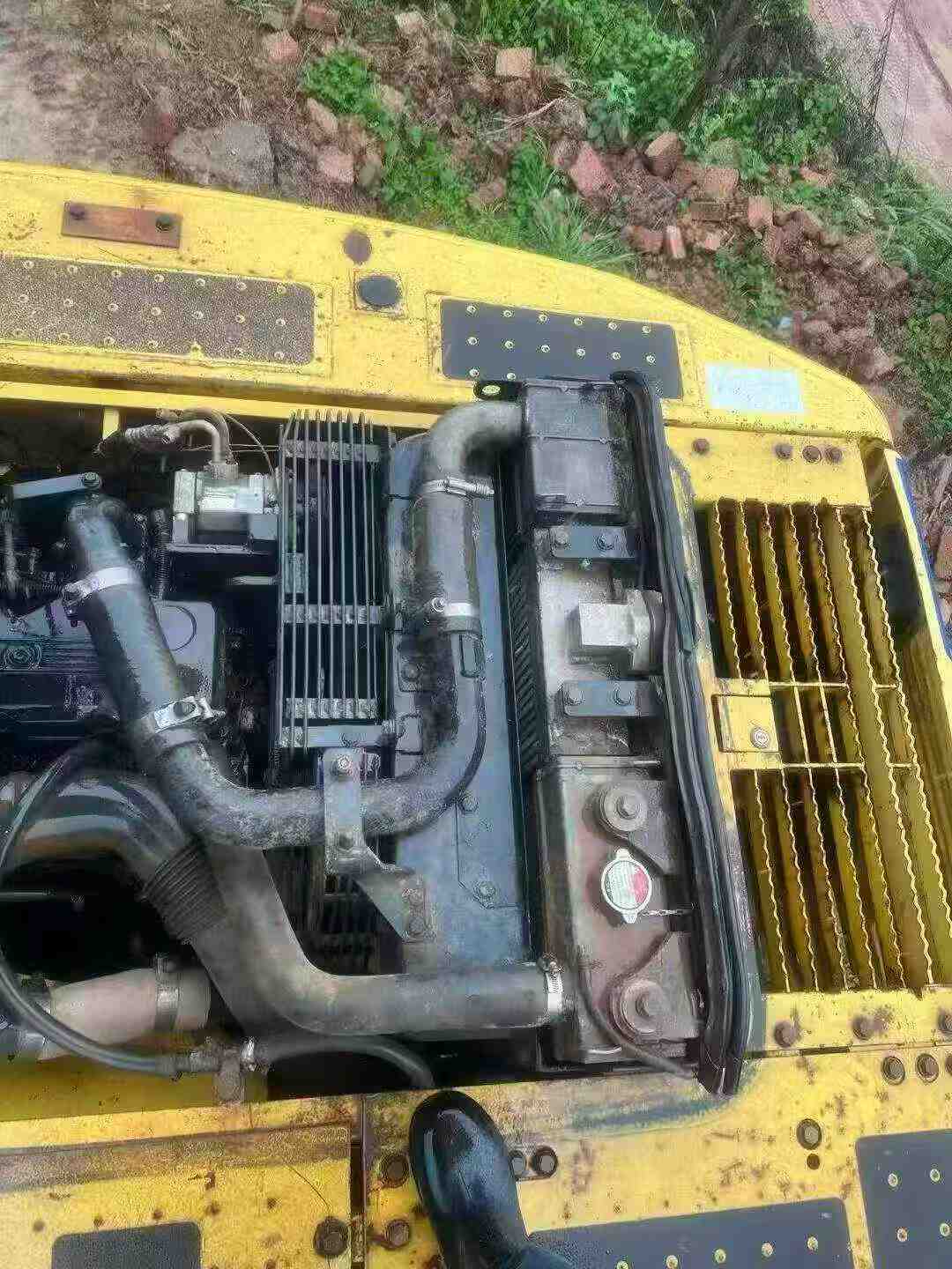 Buy Komatsu PC200 Used Excavator / 2