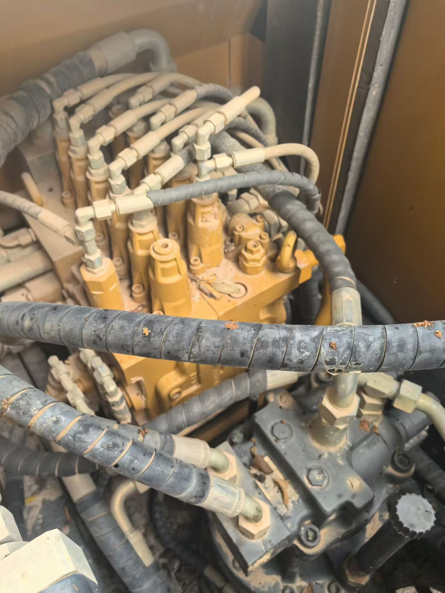 Buy Sany SY135 Used Excavator / 6