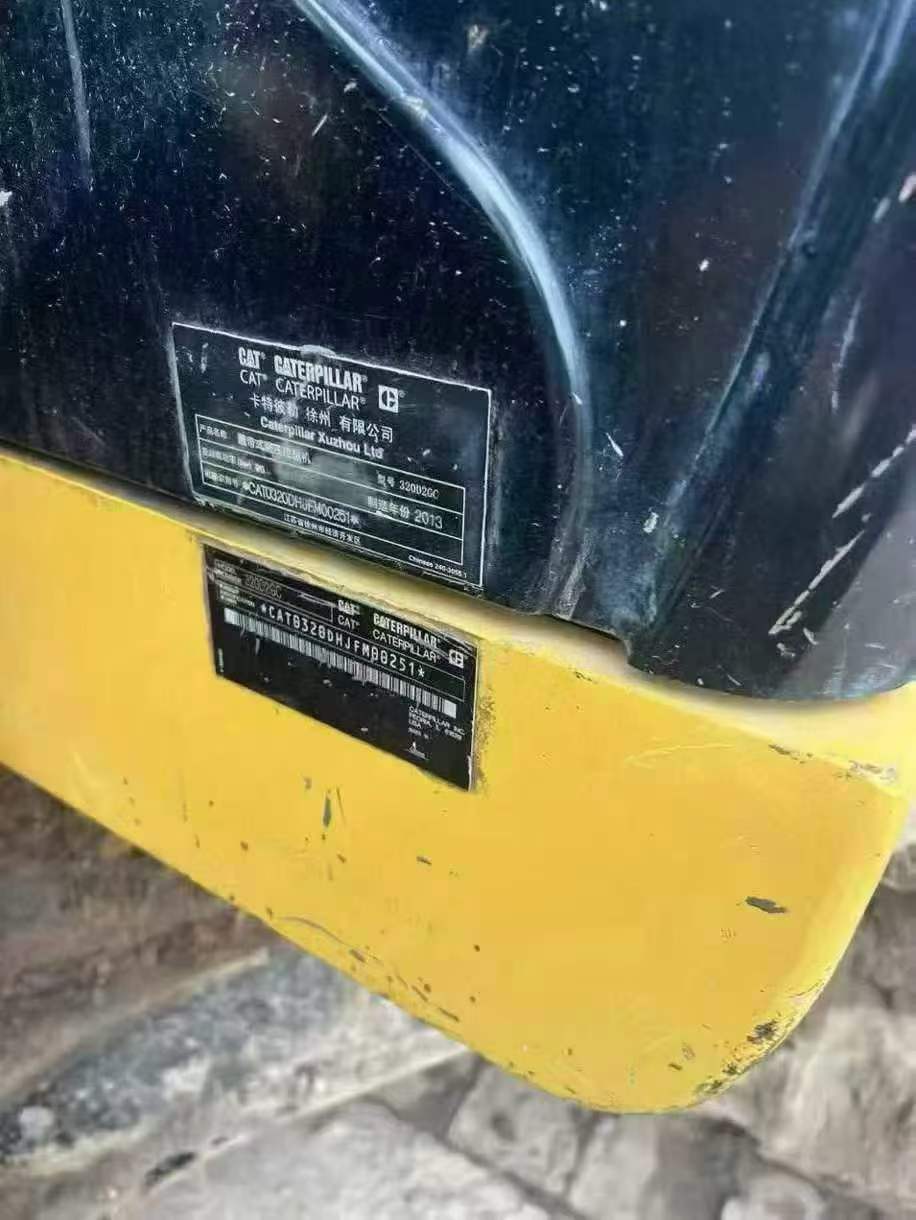 Buy Caterpillar 320D2GC Used Excavator / 9