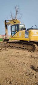 Buy Komatsu PC200-7 Used Excavator / 4 Buy Komatsu PC200-7 Used Excavator / 4