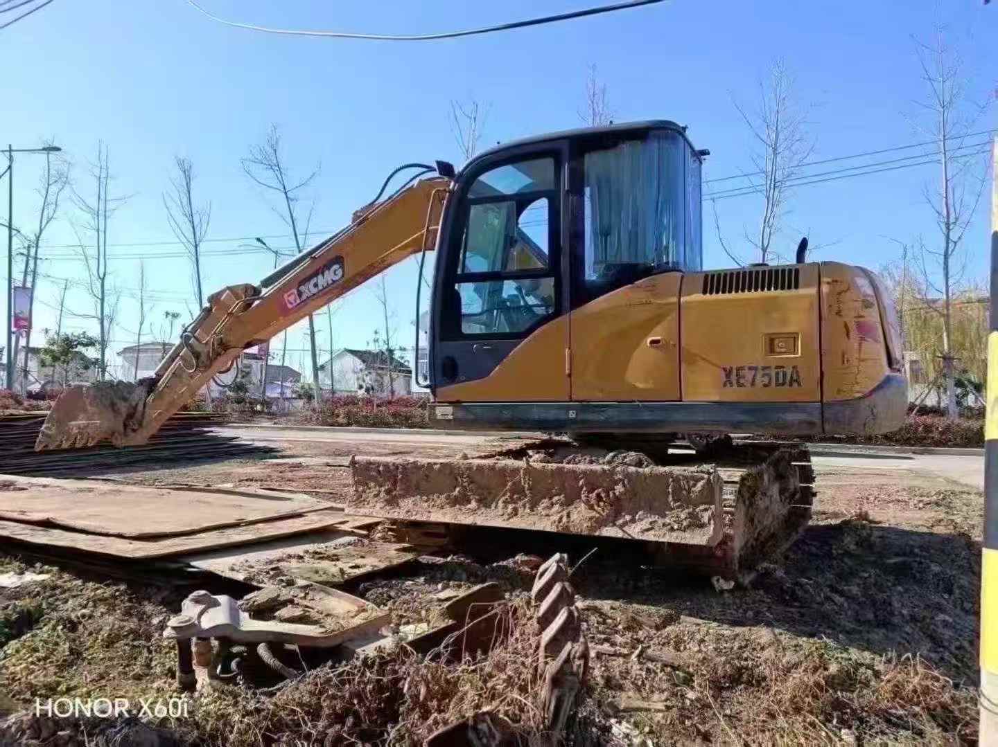 Buy XCMG XE75C Used Excavator / 5