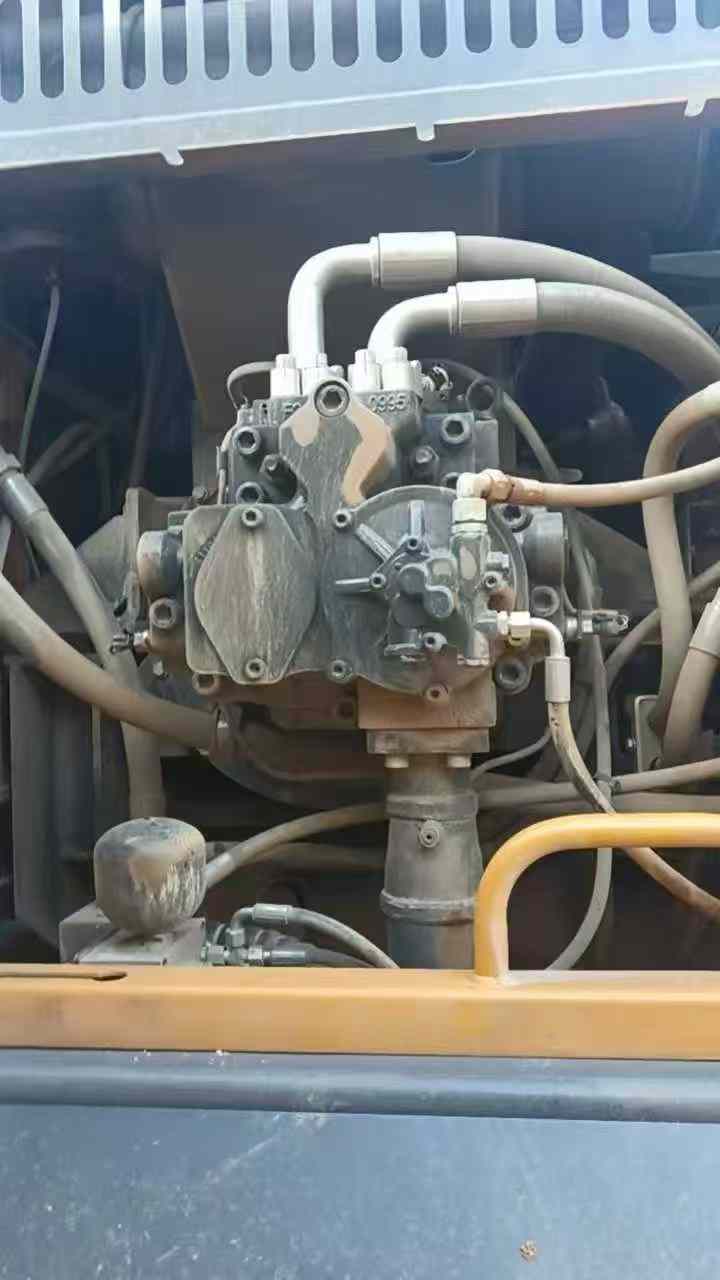 Buy XCMG XE550DK Used Excavator / 7