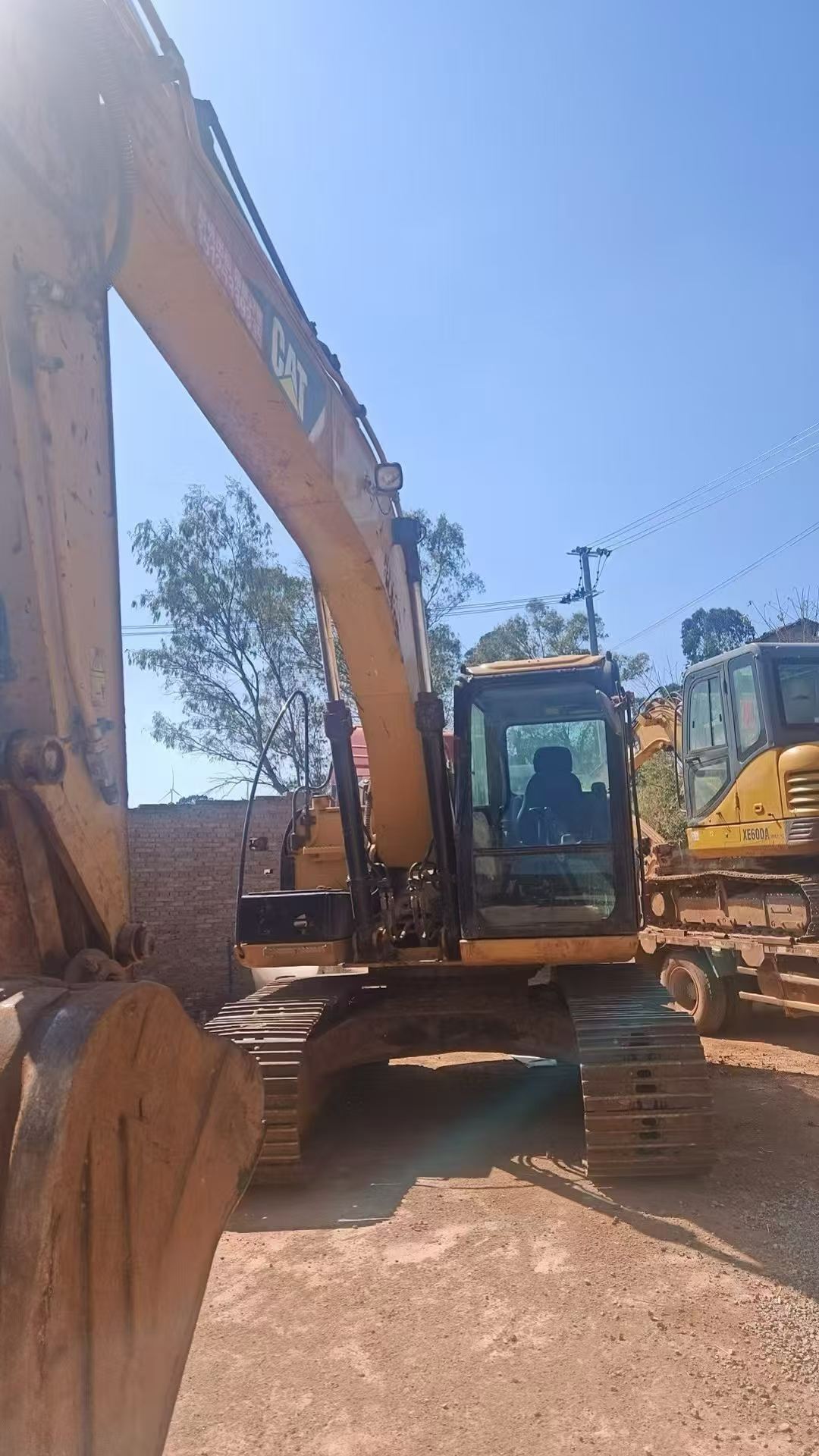 Buy Caterpillar M318 Used Excavator / 2