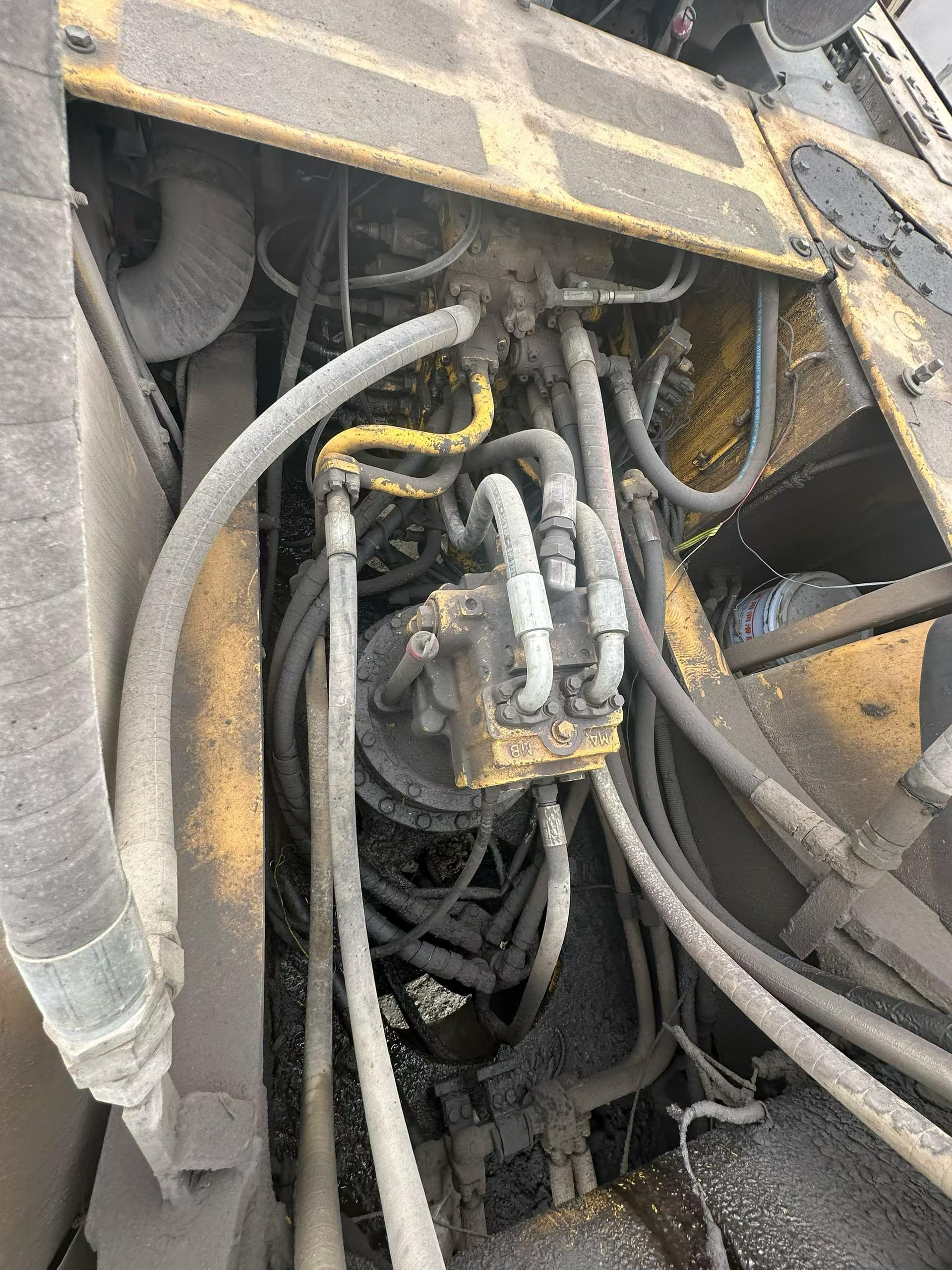 Buy Komatsu PC360-7 Used Excavator / 8