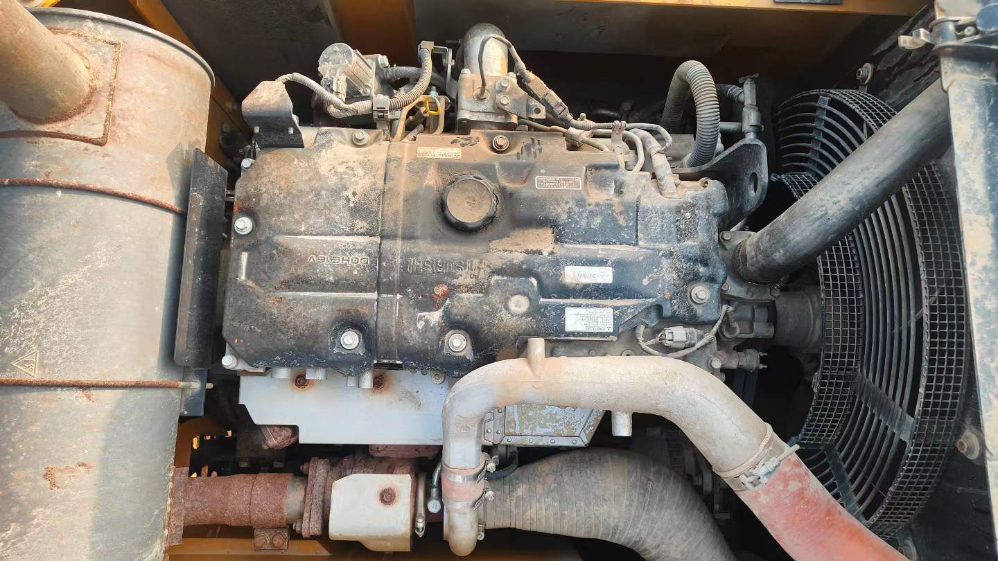 Buy Sany SY215C-8 Used Excavator / 4