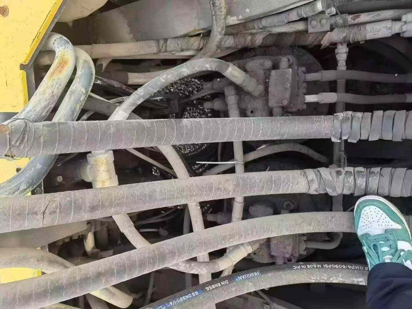 Buy Sumitomo SH700LHD-5 Used Excavator / 2