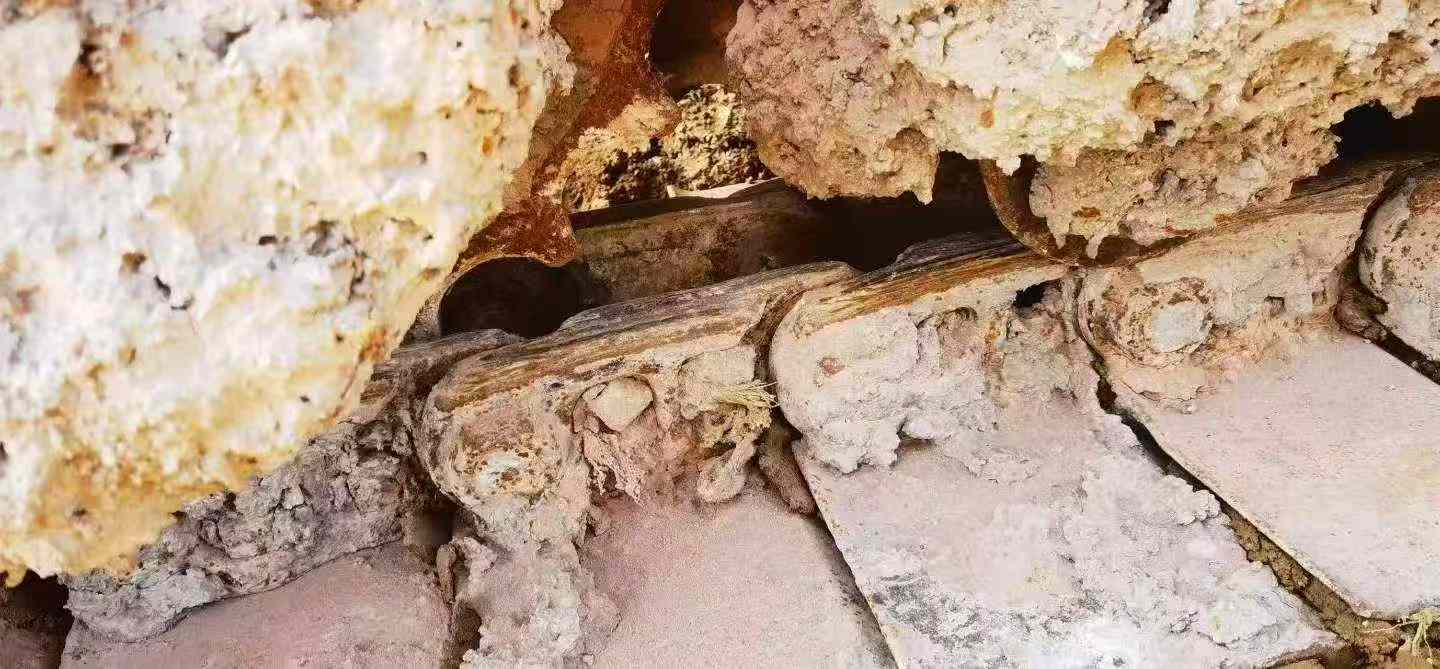 Buy Hitachi ZX240 Used Excavator / 4