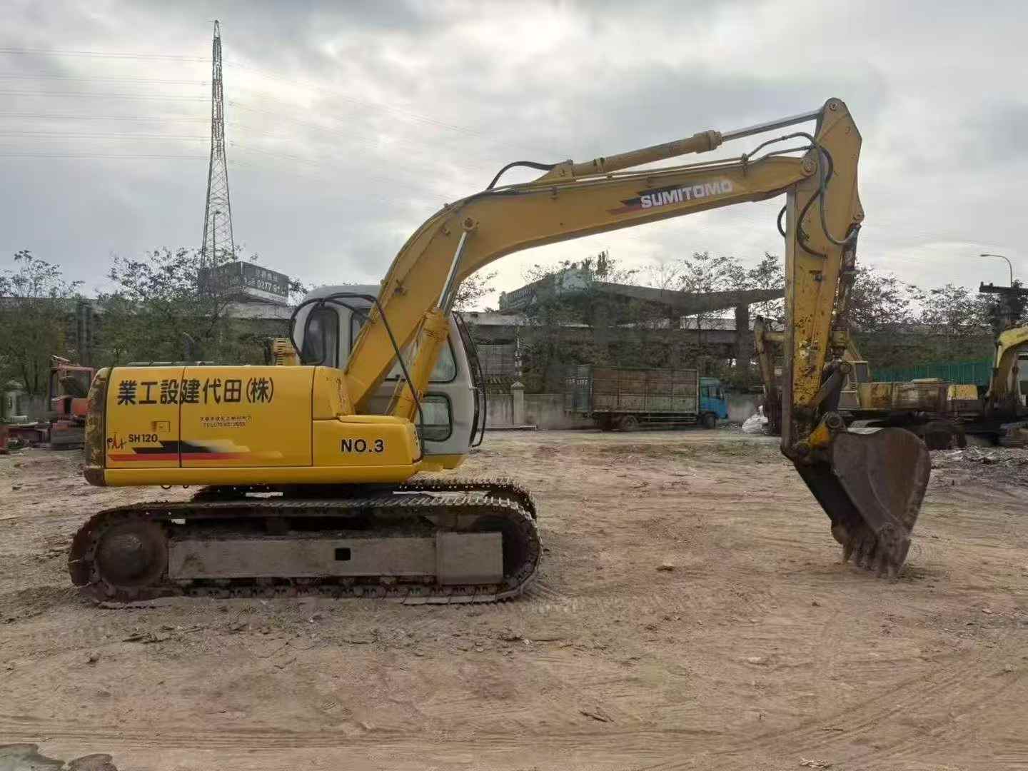 Buy Sumitomo SH120 Used Excavator / 2