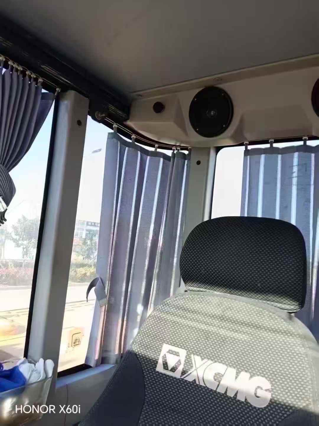 Buy XCMG XE75C Used Excavator / 8