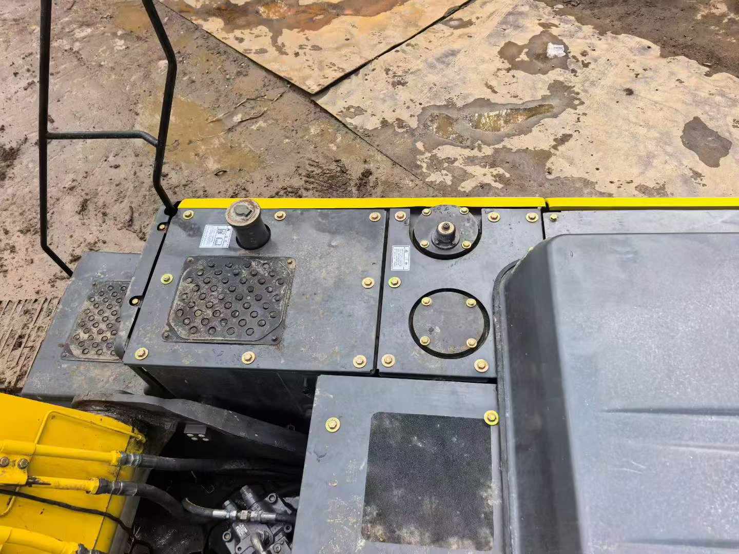 Buy Sumitomo SH260LC-6 Used Excavator / 9