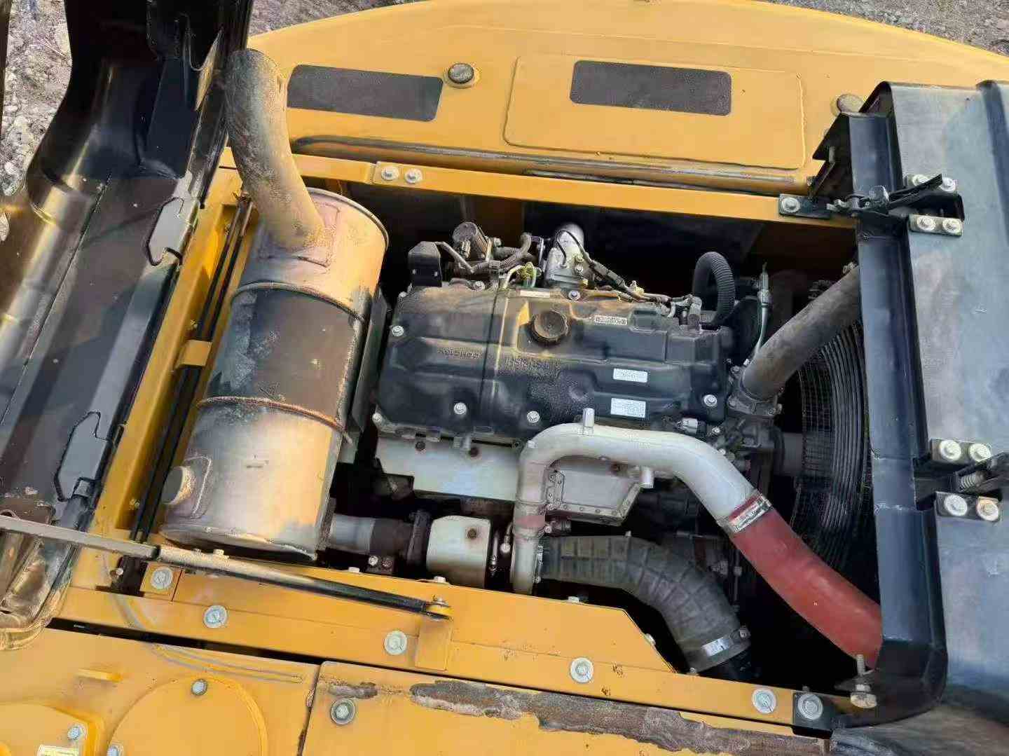 Buy Sany SY200C Used Excavator / 4