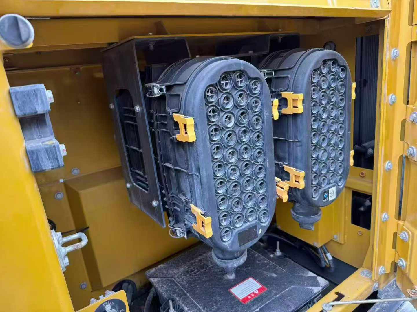 Buy XCMG XE600DK MAX Used Excavator / 9