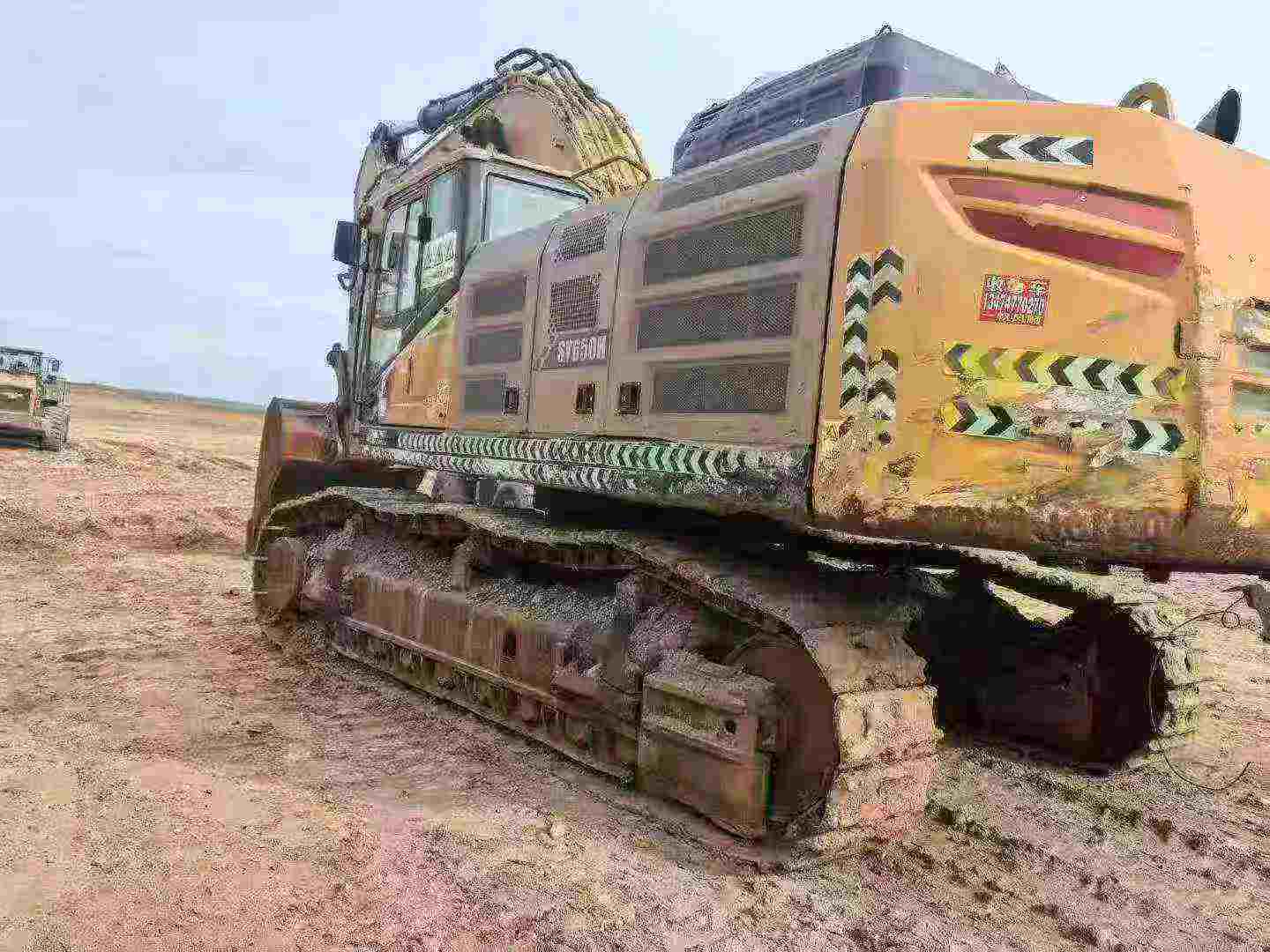 Buy Sany SY650H Used Excavator / 9