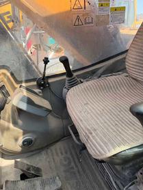 Buy XCMG XE265C Used Excavator / 4 Buy XCMG XE265C Used Excavator / 4