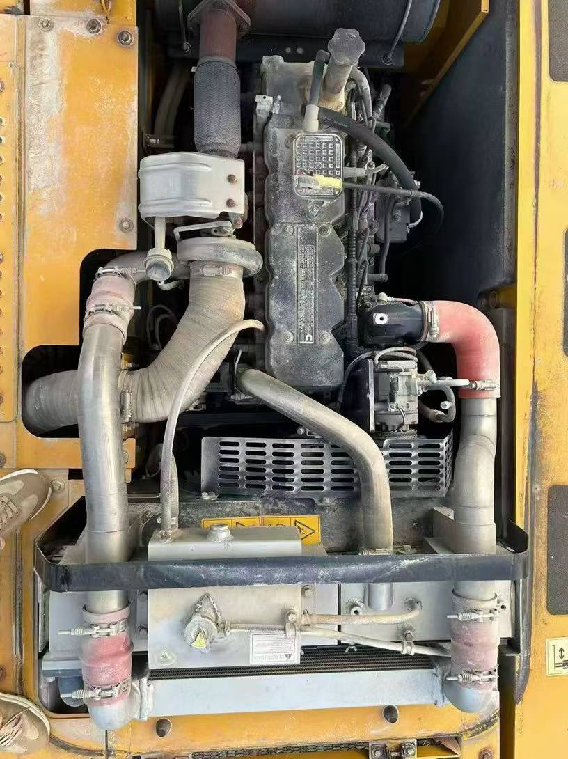 Buy XCMG XE200DA Used Excavator / 4