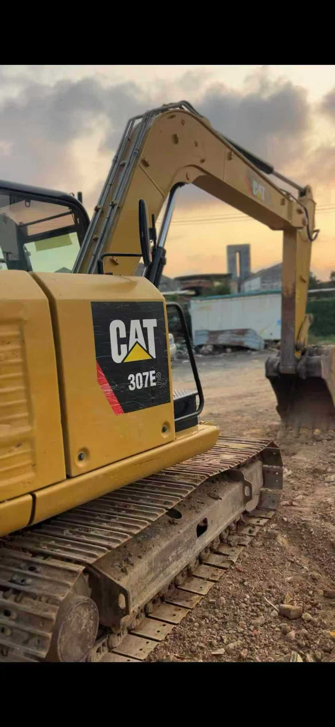 Buy Caterpillar 307B Used Excavator / 9