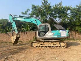 Buy Kobelco SK200-6 Used Excavator / 2 Buy Kobelco SK200-6 Used Excavator / 2