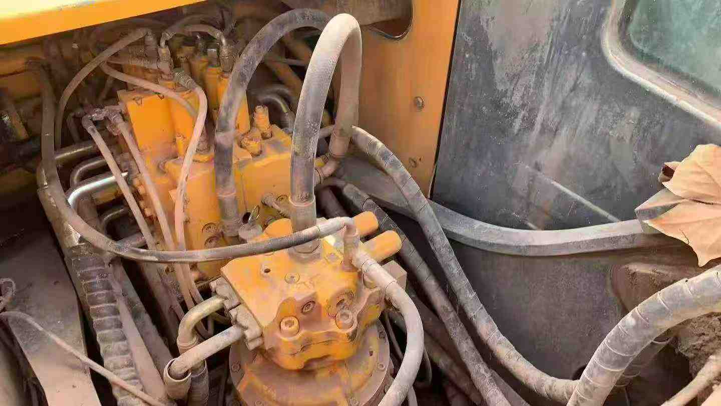 Buy Hyundai R215-7 Used Excavator / 5