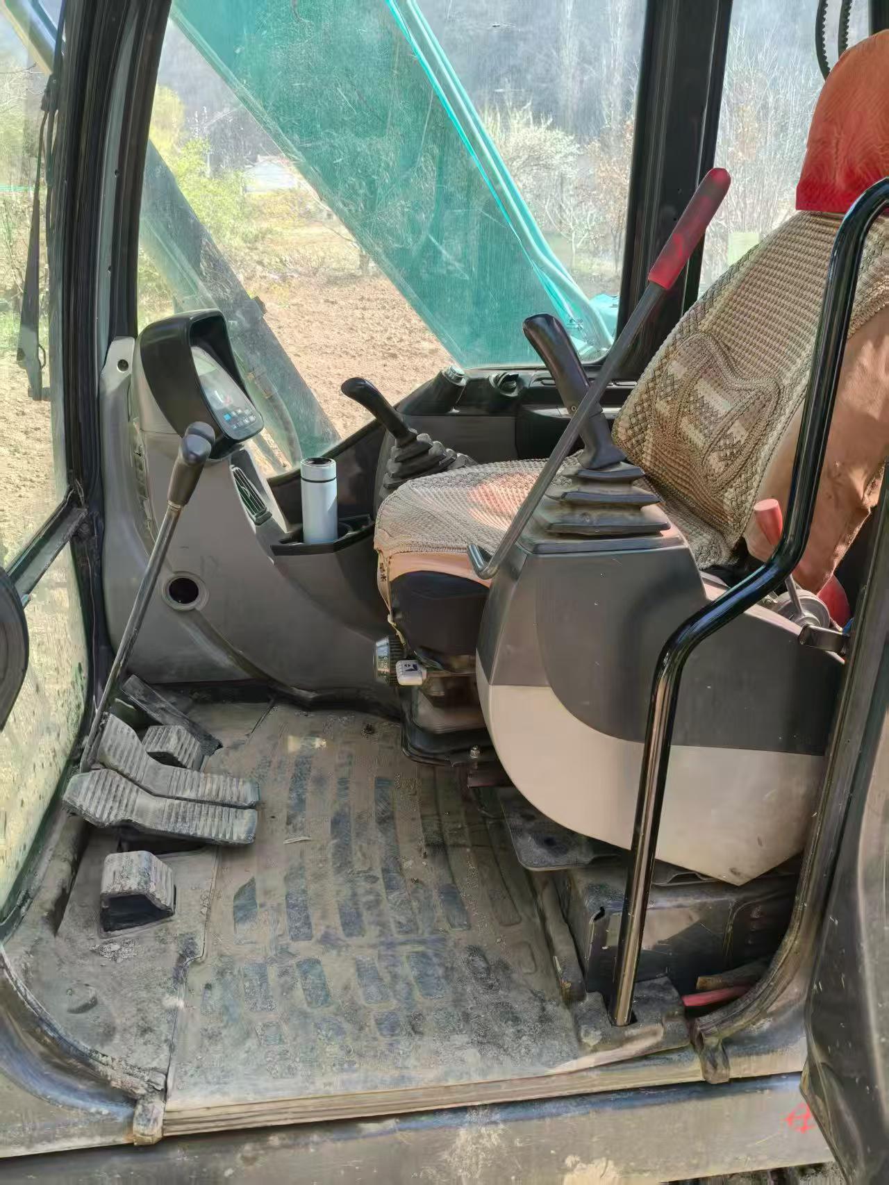 Buy Kobelco SK75 Used Excavator / 9