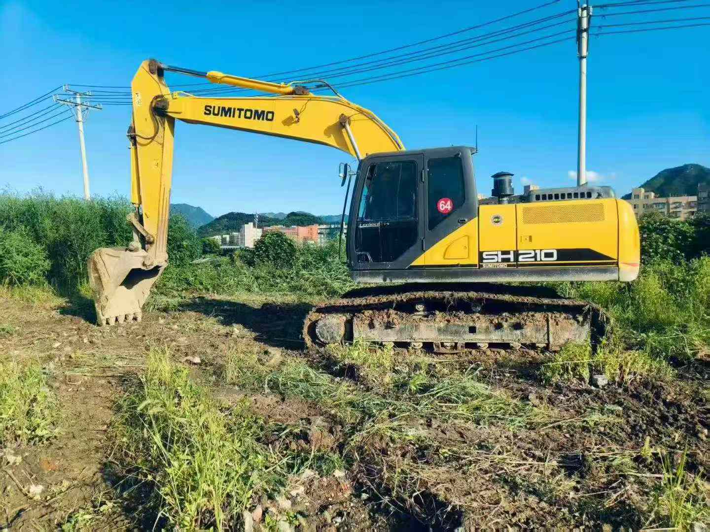 Compre Excavadora Sumitomo SH210-6 Usada / 2
