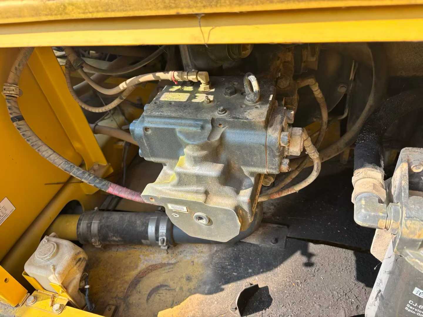 Buy Komatsu PC300-8 Used Excavator / 8