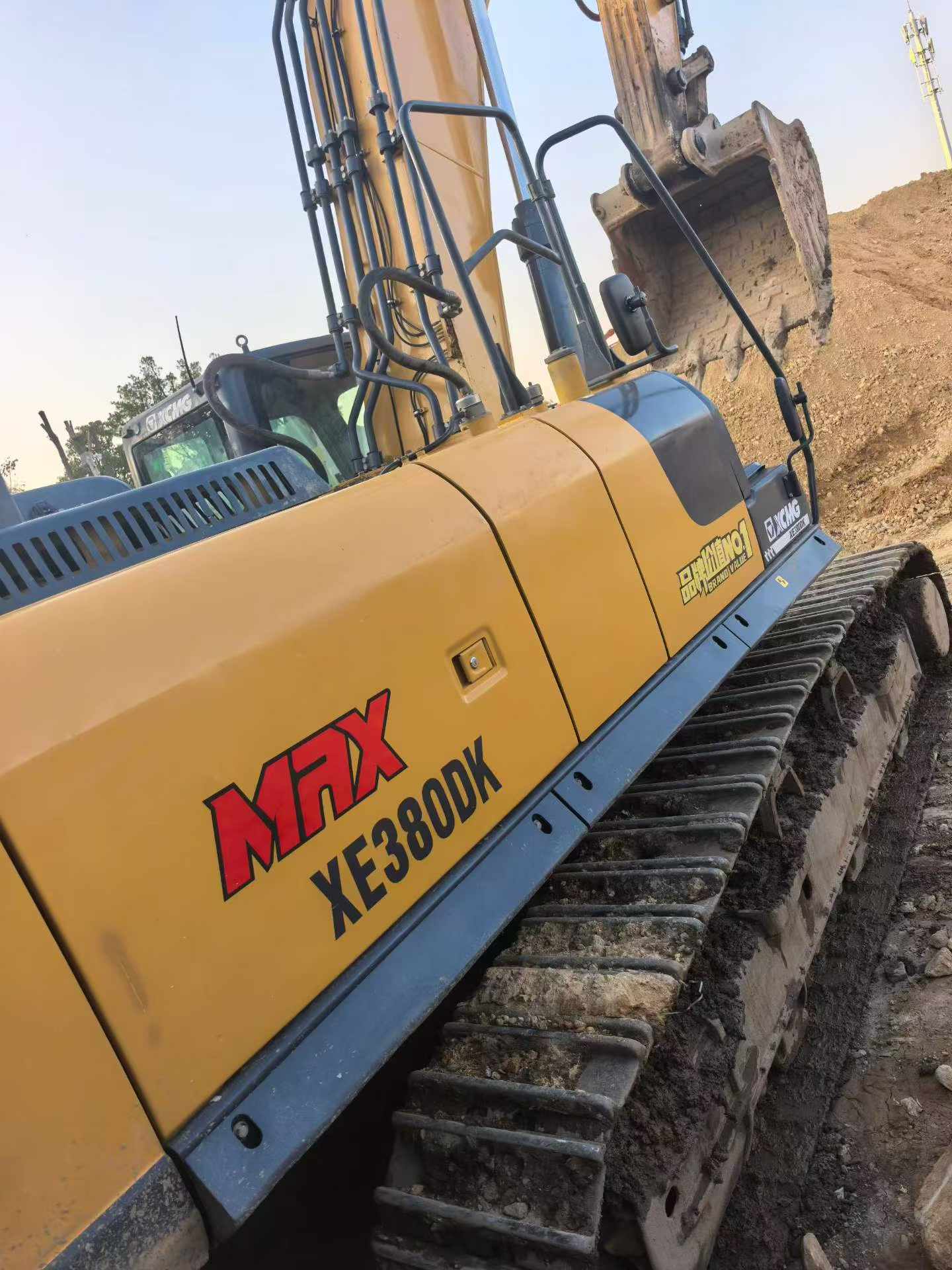 Buy XCMG XE380K Used Excavator / 5