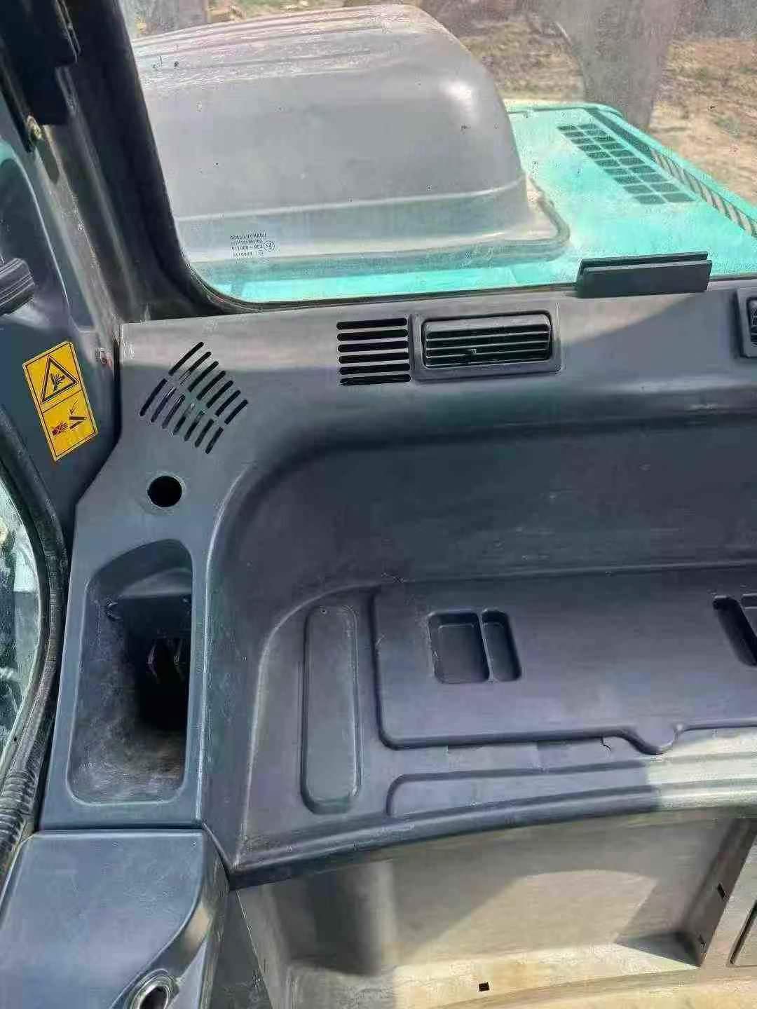 Buy Kobelco SK130 Used Excavator / 5