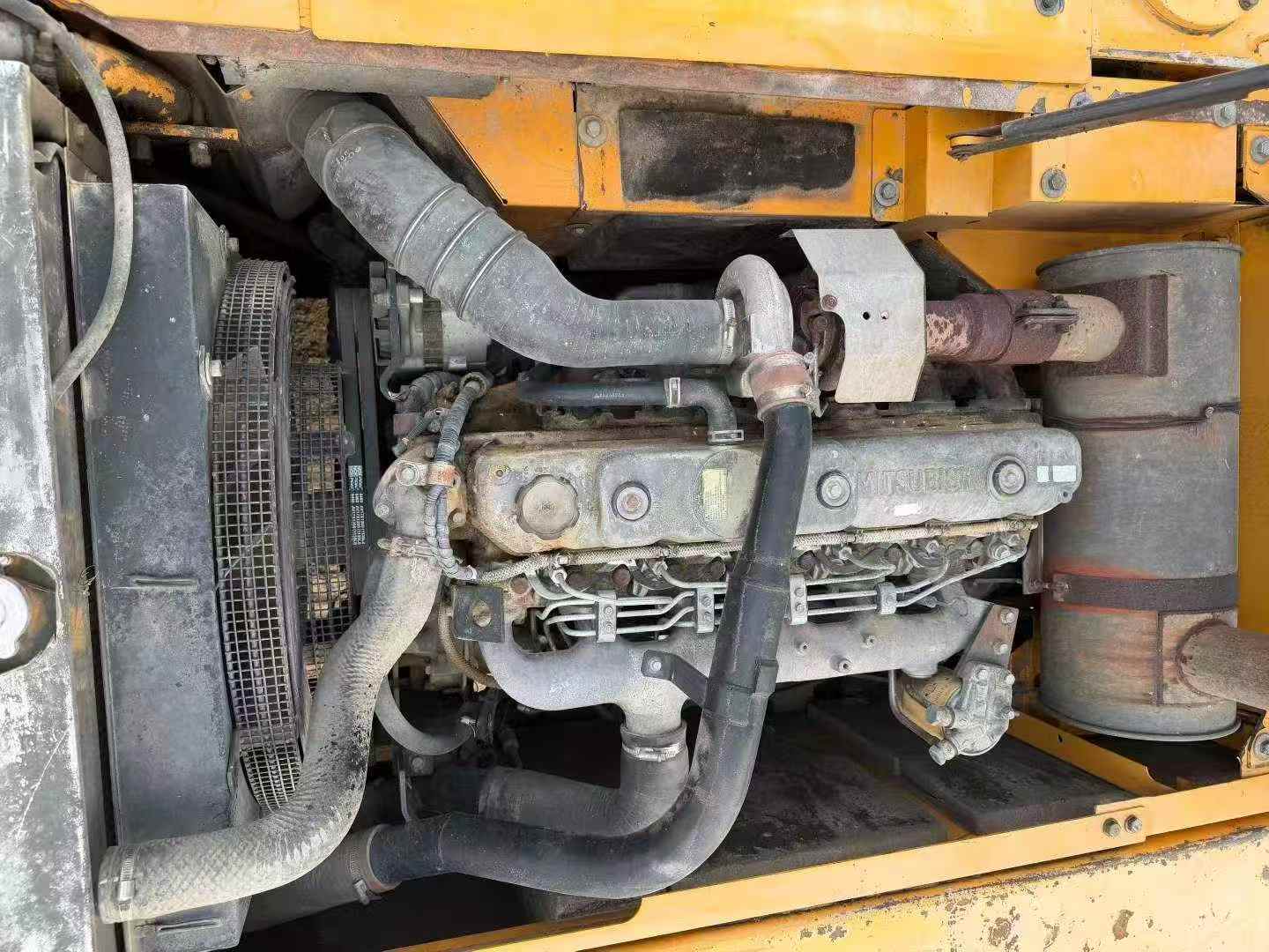 Buy Sany SY215C-8 Used Excavator / 4