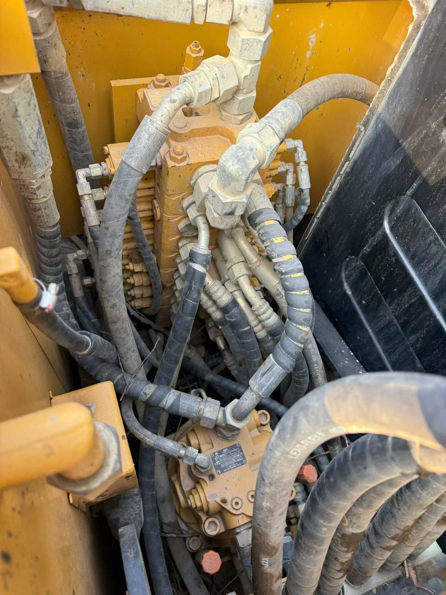 Buy Sany SY70C Used Excavator / 3