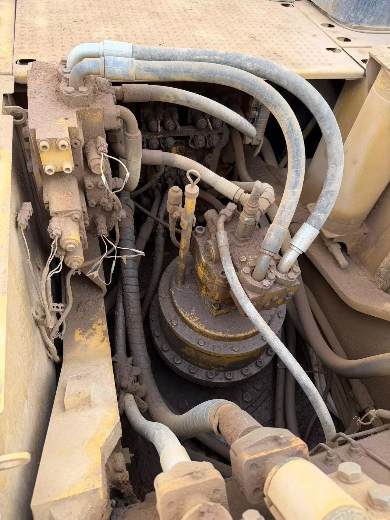 Buy Caterpillar 336E Used Excavator / 4