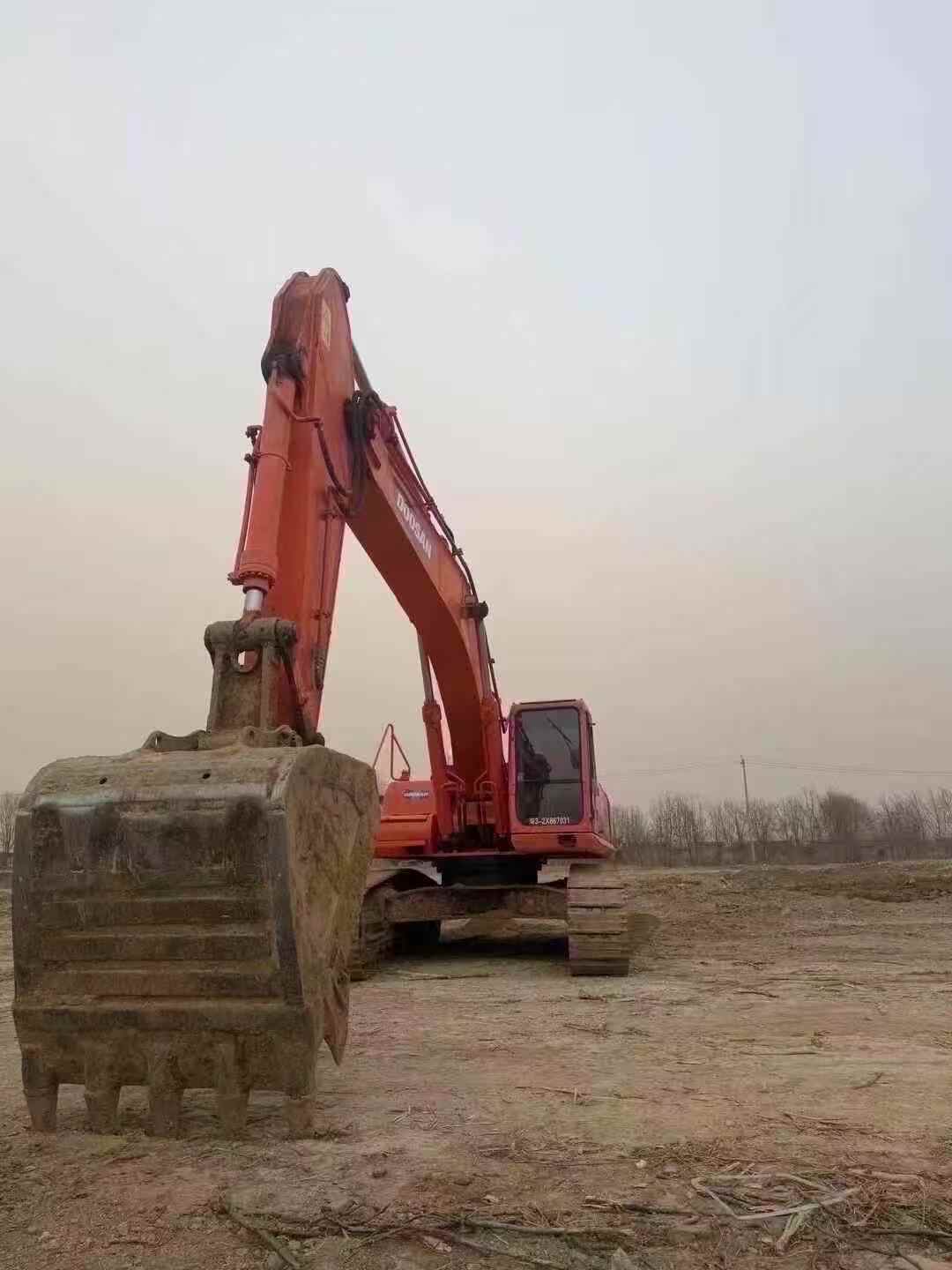 Buy Doosan DH370 Used Excavator / 5