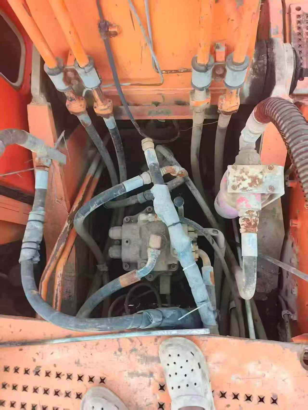 Buy Doosan DH420 Used Excavator / 2