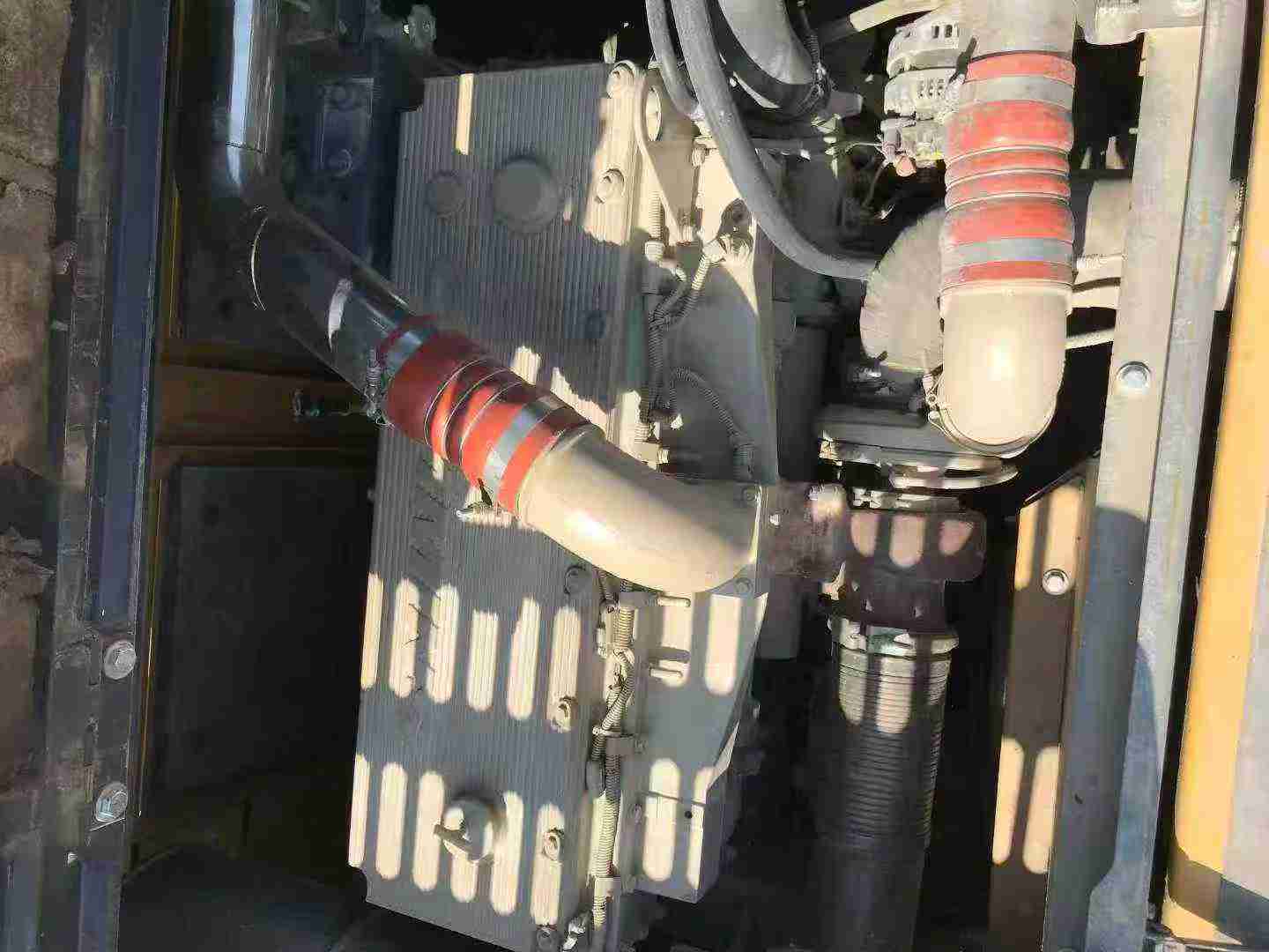 Buy XCMG XE490D Used Excavator / 8