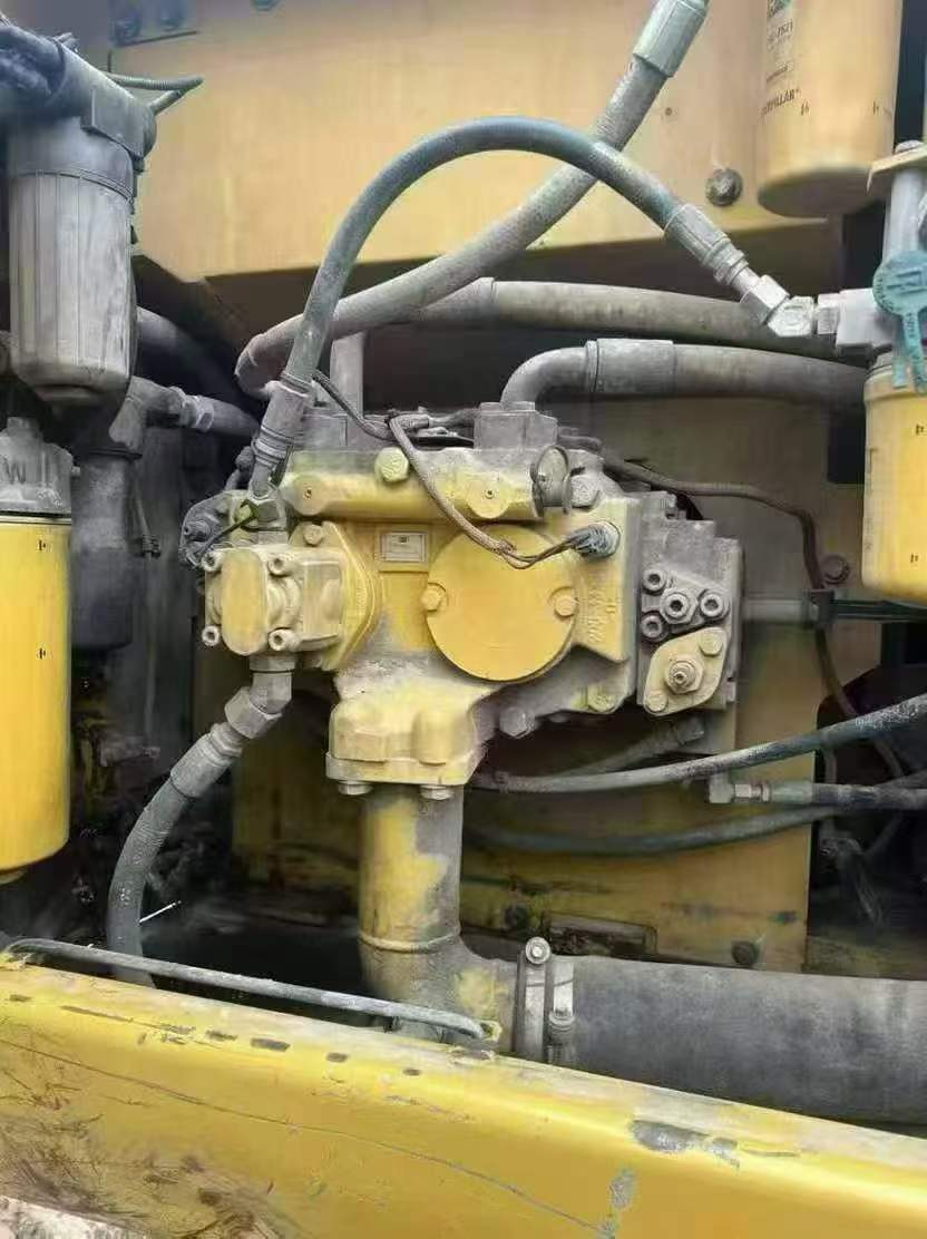 Buy Caterpillar 320D2GC Used Excavator / 5