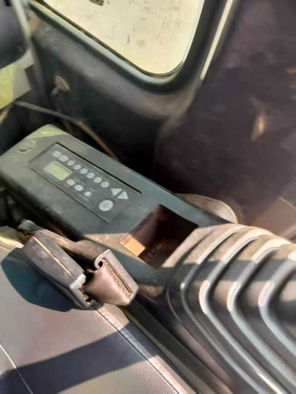 Buy Hitachi EX70 Used Excavator / 9