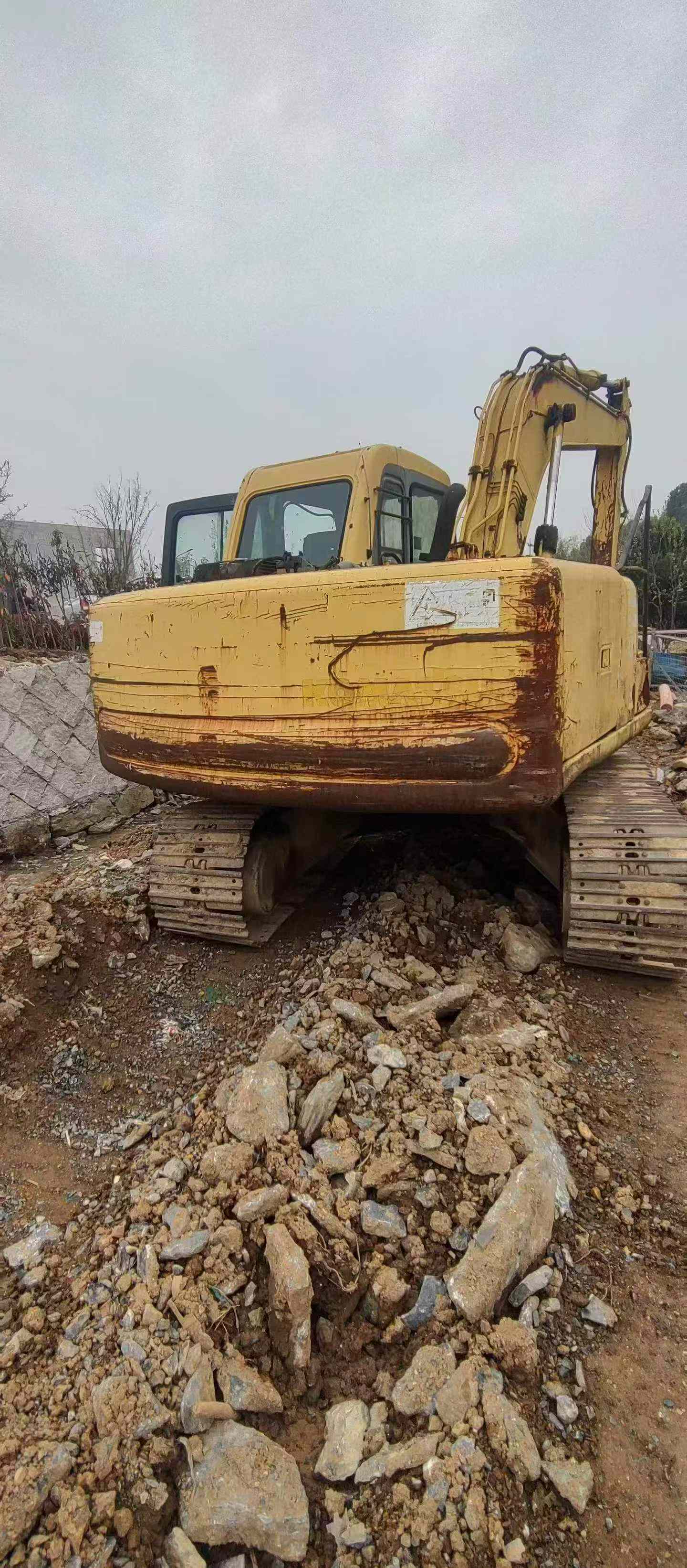 Buy Komatsu PC120-6 Used Excavator / 2