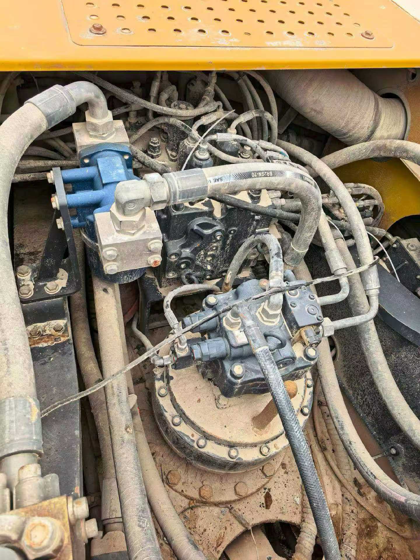 Buy XCMG XE380K Used Excavator / 5