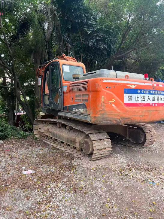 Buy Doosan DH215-7 Used Excavator / 1