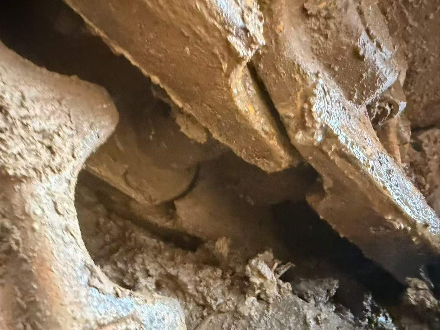 Buy Volvo EC210B Used Excavator / 4